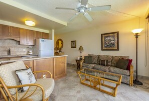 Kihei Surfside 307