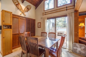 Dining Room with Seating for 6