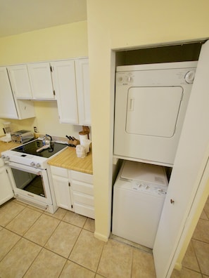 In-unit Washer and Dryer - The unit conveniently has a washer and dryer for the guests.
