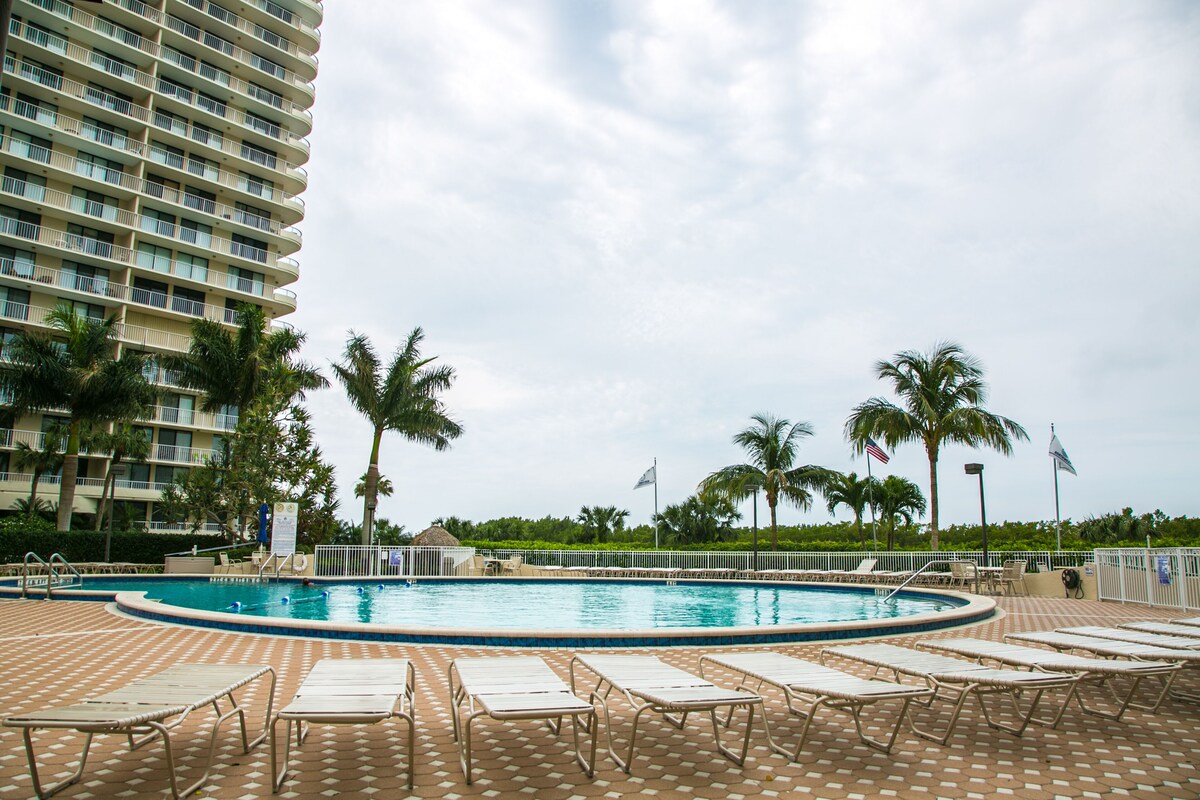 Top Floor Penthouse at South Seas I Beachfront