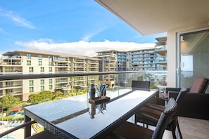 A rare find: ocean views from both your living and lounging spaces HKH-503