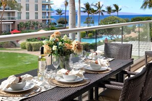 Where luxury meets nature?your private perch above paradise HKH-247