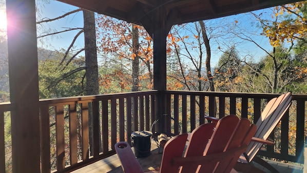 Covered Deck w/ Seating