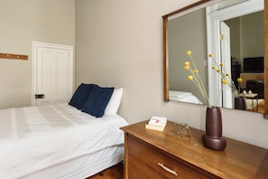 Master Bedroom with Queen Sized Bed
