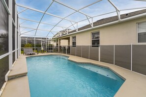 pool showing child safety fence