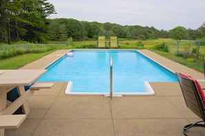 Wonderful Pool and Giant View