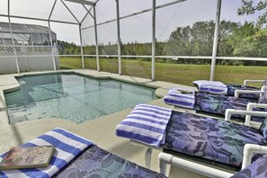 Loungers