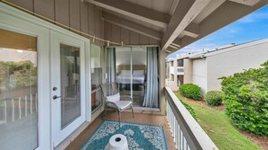 Balcony With Seating