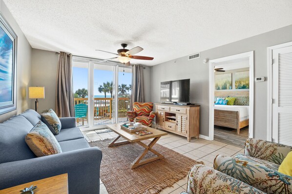 Pelican Beach Resort Condo Rental 217