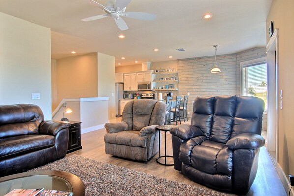 Living room - Living area