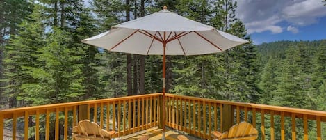 Relax at this beautiful home in Tahoe City