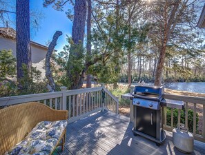 Patio/Grilling Area