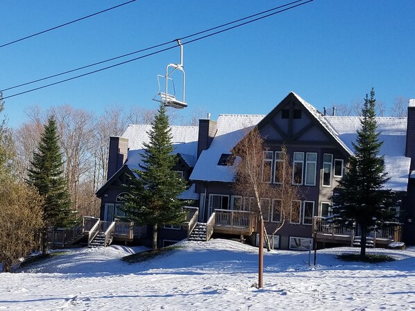 FabSkiHouse @Jay Peak, VT! Slopeside on Raccoon Run!
