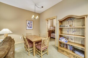 TM102 Dining Area
