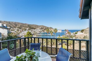 130MT - Main Balcony