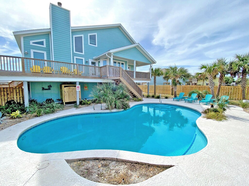 Sunny & Bright Gulf View Home with Private Pool and Large Decks