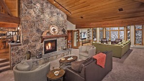 Spacious great room