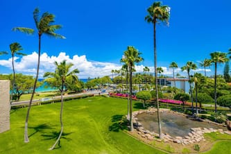 Roomy Maui Suite w/Loft, Relaxing Lanai, Kitchen Ease, WiFi–Kamaole Sands 10408