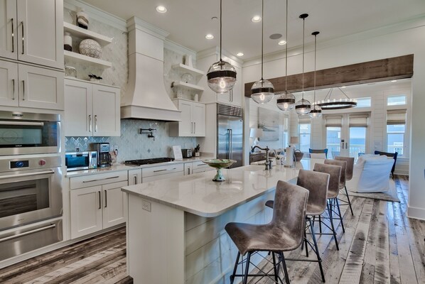 Third Floor: Kitchen