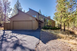 39 Yellow Pine