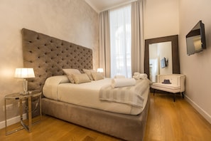 Design Bedroom with Super King Size Bed