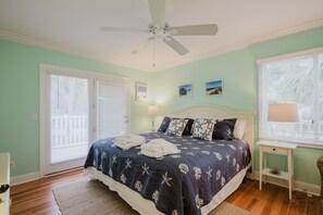 1 Osprey - King Bedroom