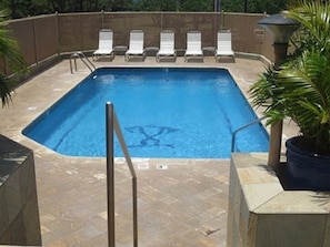 Pool - Pool area