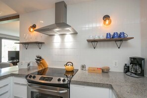 Coffee and Tea Station