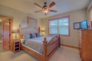 Bedroom 2: King bed, Smart TV with cable, upper floor