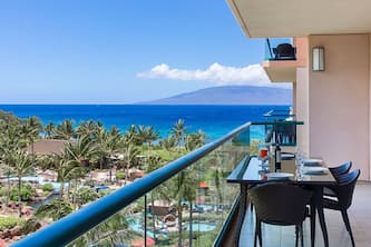Maui Resort Rentals: Honua Kai Konea 645 - Upgraded 6th Floor Interior 2BR w/ Incredible Ocean Views!