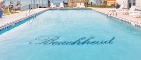 Outdoors - Beachhead resort style pool