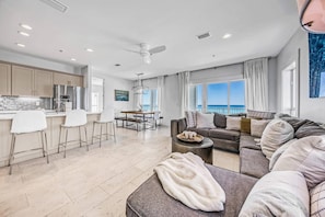 Flowing open-concept living/dining area