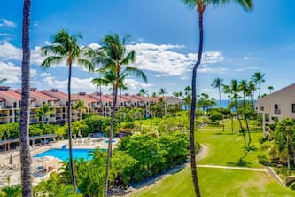 Great Views+Roomy Design! 2-Story w/Lanai, New Kitchen, WiFi–Kamaole Sands 3403