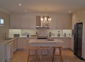 Well-Equipped Open-Plan Kitchen