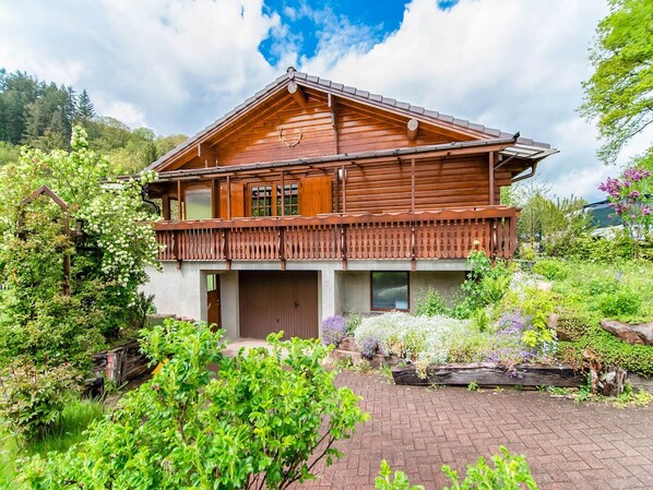 Extérieur maison de vacances [été]