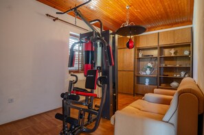 Salon