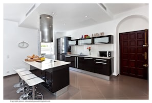 Modern kitchen with everything you need