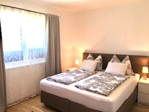 Schlafzimmer groß 