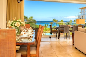 Savor every meal with panoramic ocean views from your dining room and lanai?indoor-outdoor island living at its finest HKH-425