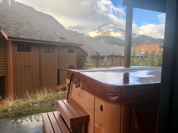 Bain à remous extérieur