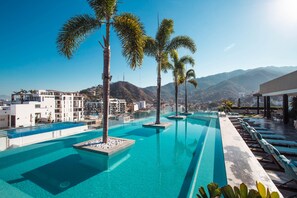 Rooftop pool with panoramic view