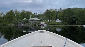 Båtar