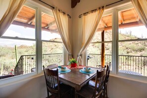 Dining Table | Dishware & Flatware Provided