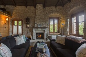 Breakfast lounge