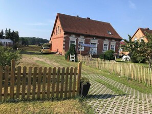 Das Ferienhaus mit 2 Ferienwohnungen