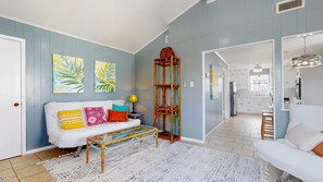 Living Area, 2-Futons