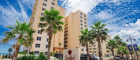 Sanibel Condominium, building, front view.