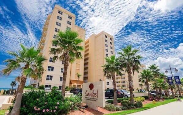 Sanibel Condominium, building, front view.