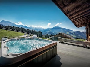 Jacuzzi