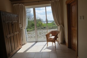 patio door to garden